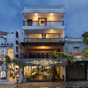 Cafe Aroma Отель