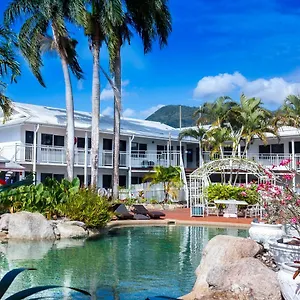 https://new-chalon-cairns.queenslandhotels.net